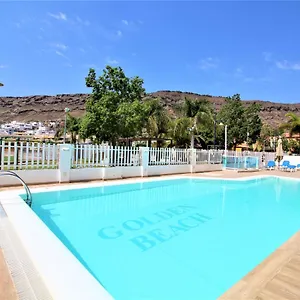 Golden Mogan Apartment